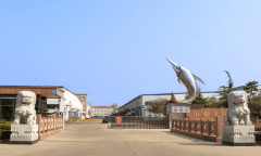 <b><b>向海图强向新而行：山东蓝润集团鳕鱼财产高质</b></b>